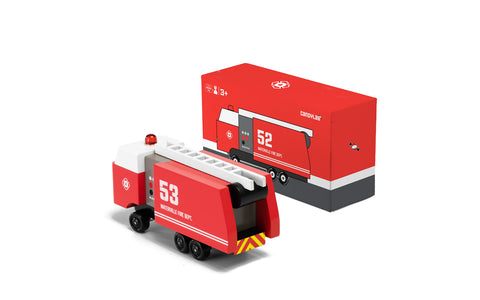 Leksaksbrandbil (Fire Truck) från Candylab Toys, 14 cm lång i trä